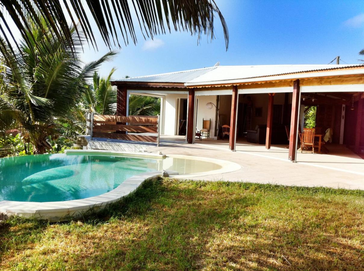 Wild Paradise: Villa Vue Mer Piscine A Debordement Le Moule Dış mekan fotoğraf